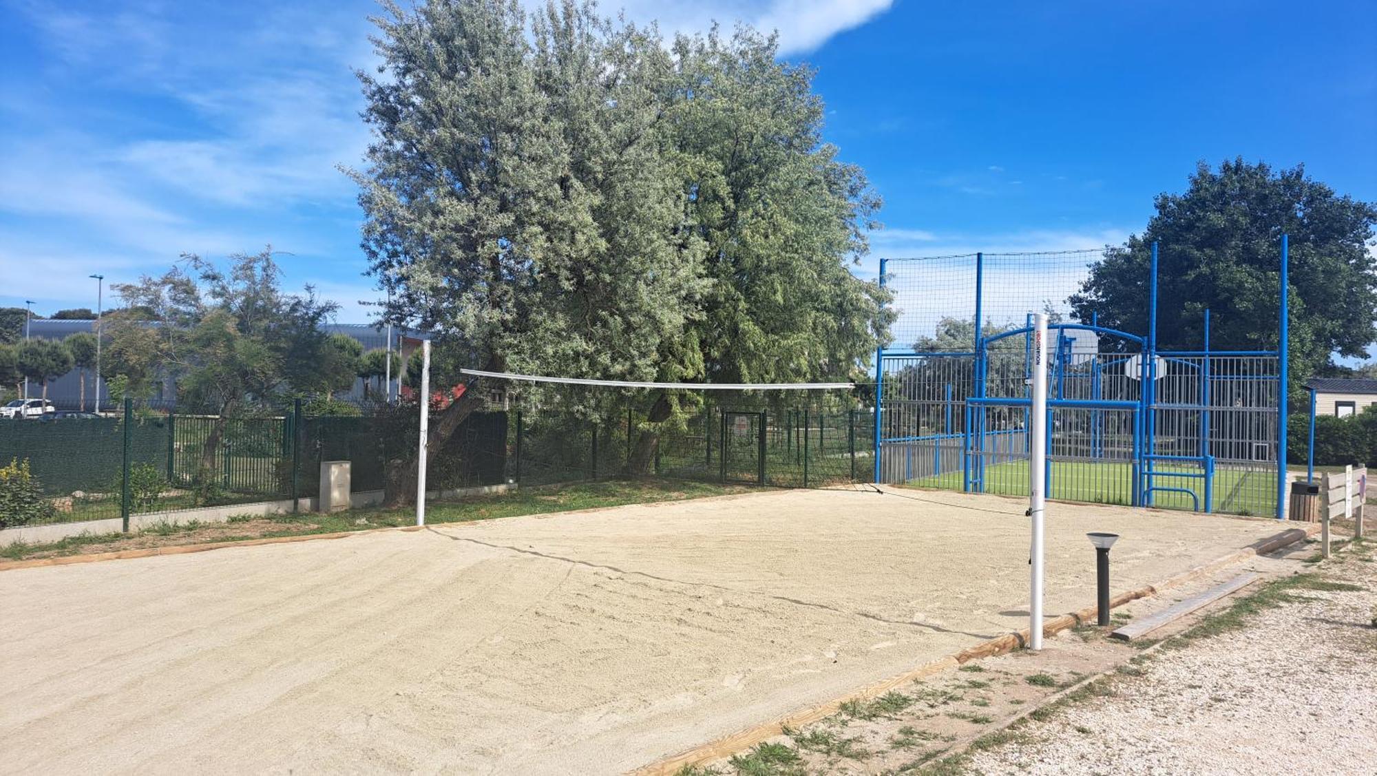 Mobile Home Climatise 3 Chambres A Narbonne Plage Exterior photo